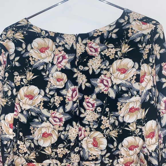 Altar'd State Walk Through Maxi Dress/Romper
Green Pink Floral Print Size Small - Picture 10 of 15